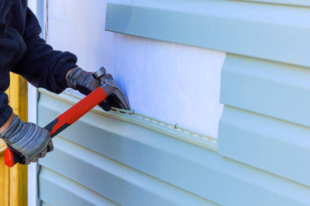 Reliable Vinyl Siding contractor in Lancaster, TX by Squared Siding